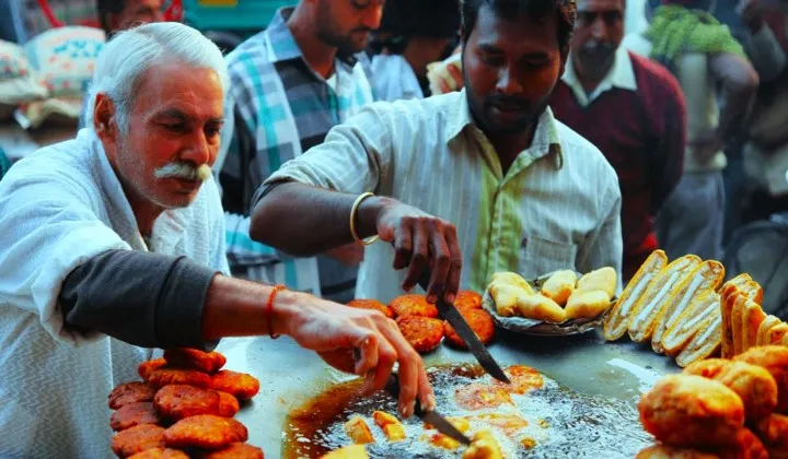 Old Delhi street food chaat spices Chandni Chowk India culinary food tour TTI Tours