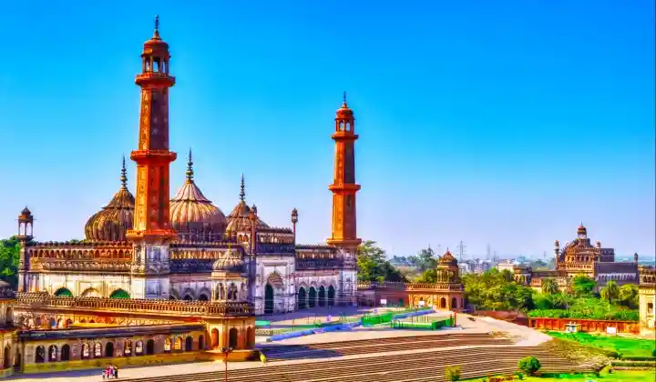 Bara Imambara Lucknow panoramic view blue sky — heritage Lucknow India food tour TTI Tours
