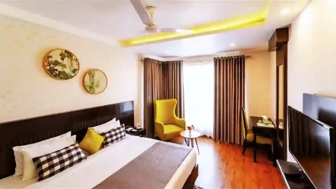 Rockland Hotel CR Park